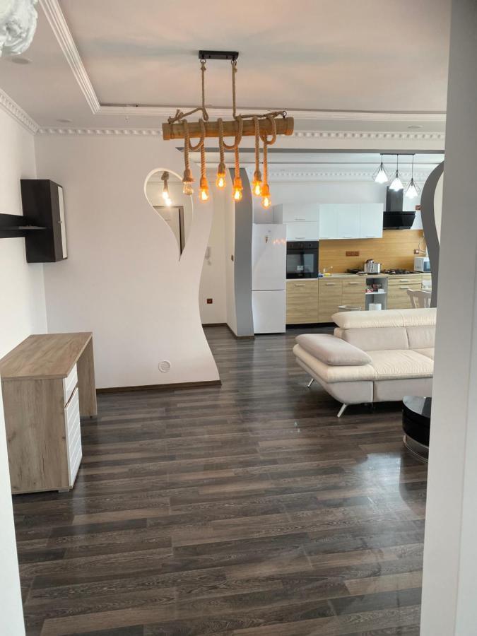 Luxury Apartment Máréfalva Kültér fotó
